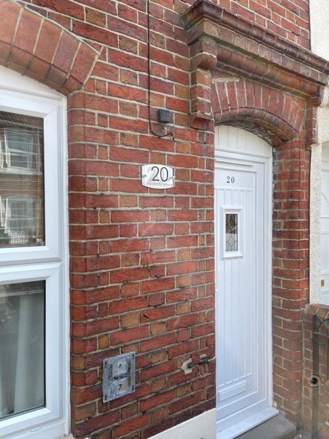 Blackberry Rooms Self-Catering Southampton Exterior photo