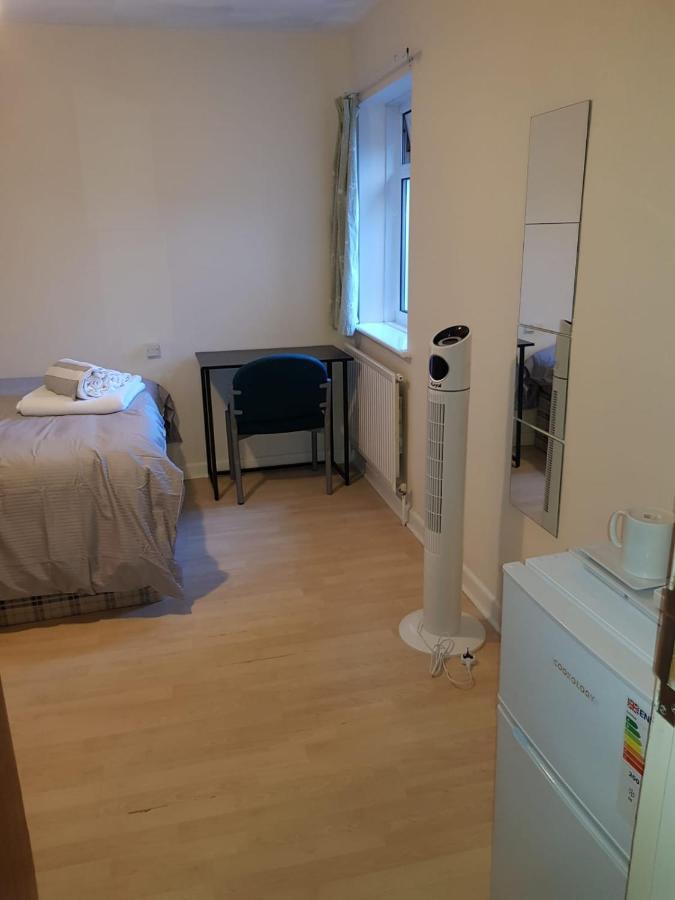 Blackberry Rooms Self-Catering Southampton Exterior photo